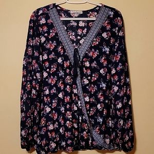 Crave Fame Almost Famous Floral Surplus Tie Front Bohemian Top 1X